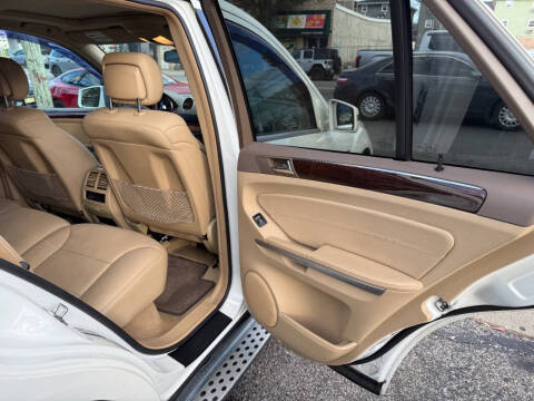 2011 Mercedes-Benz M-Class ML 350 BlueTEC