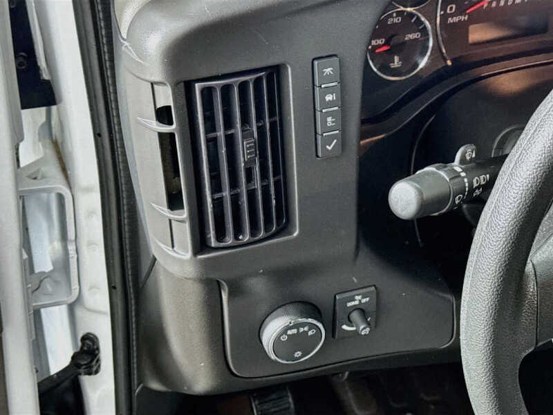 2024 GMC Savana 2500