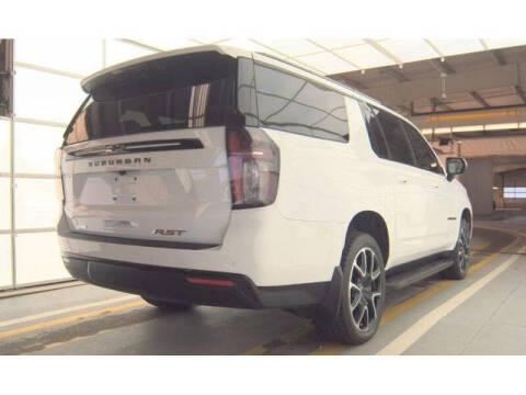 2023 Chevrolet Suburban RST