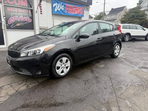 2017 Kia Forte5 LX