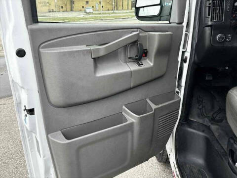 2017 Chevrolet Express 2500