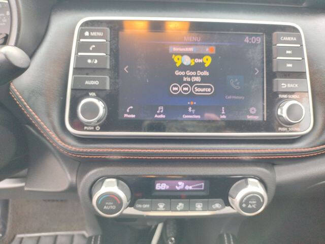 2018 Nissan Kicks SR