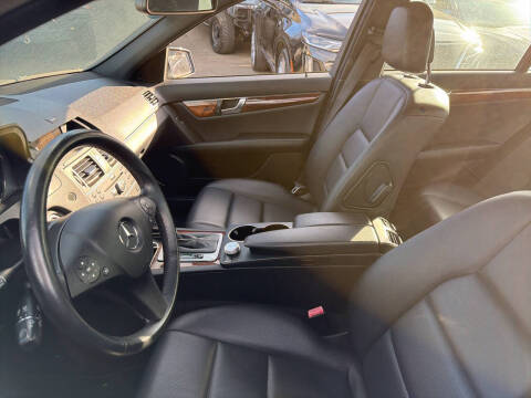 2011 Mercedes-Benz C-Class C 300 Sport 4MATIC