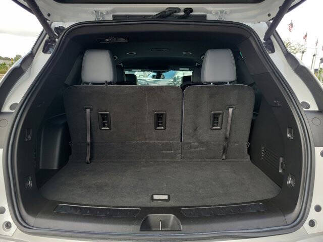 2024 Buick Enclave Essence