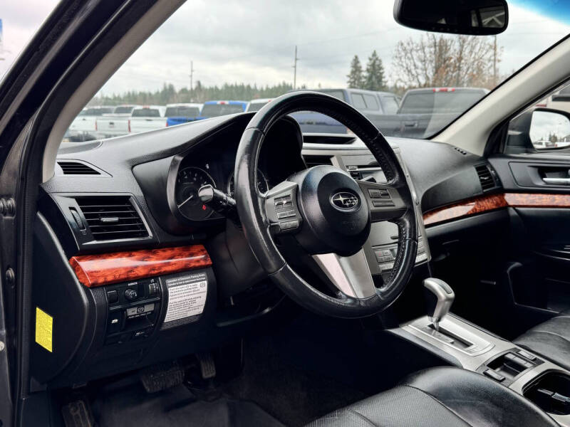 2011 Subaru Outback 2.5i Limited