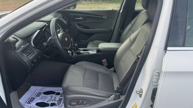 2017 Chevrolet Impala LT