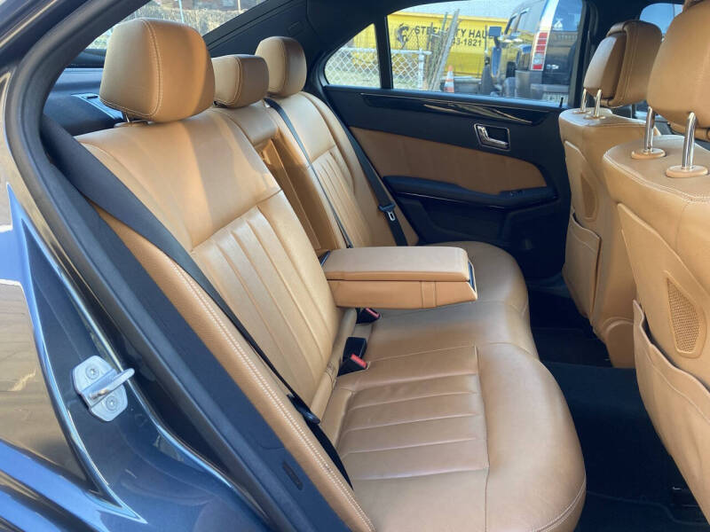 2010 Mercedes-Benz E-Class E 550 Luxury