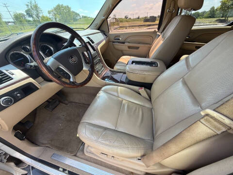2013 Cadillac Escalade Luxury