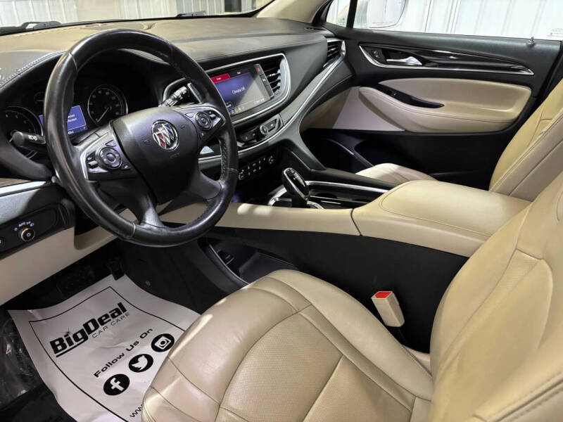 2020 Buick Enclave Essence