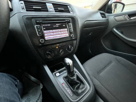 2015 Volkswagen Jetta