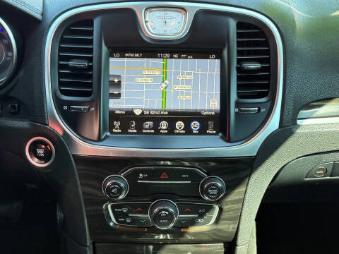 2015 Chrysler 300 Limited