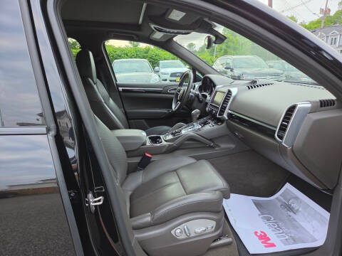 2016 Porsche Cayenne S