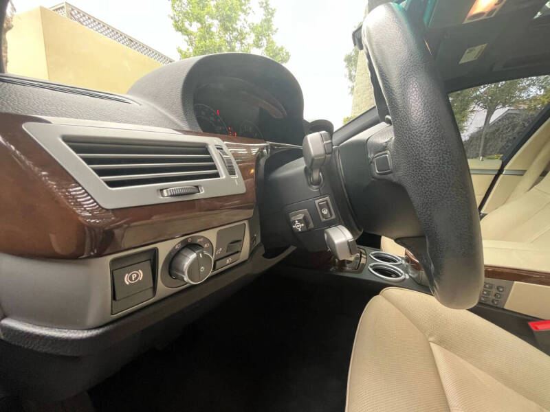 2006 BMW 7 Series 750Li