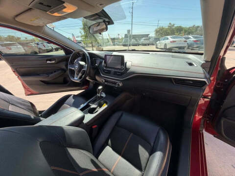 2021 Nissan Altima 2.5 SR