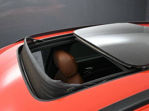 2022 Audi e-tron quattro Premium Plus