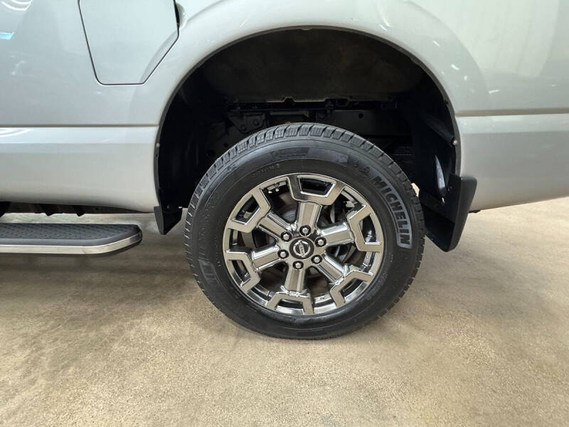 2017 Nissan Titan XD SL