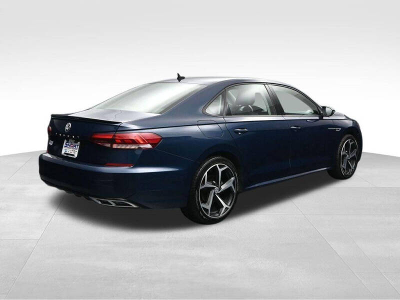 2020 Volkswagen Passat R-Line