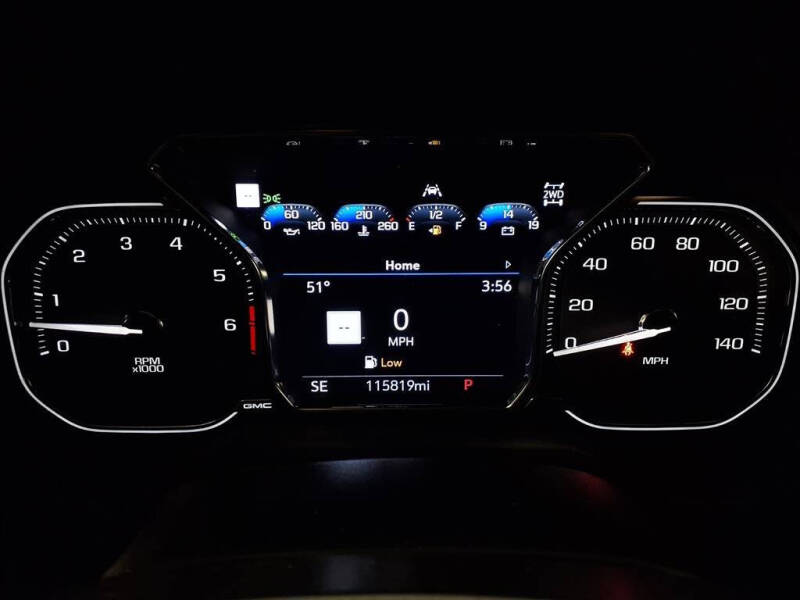 2021 GMC Yukon XL AT4