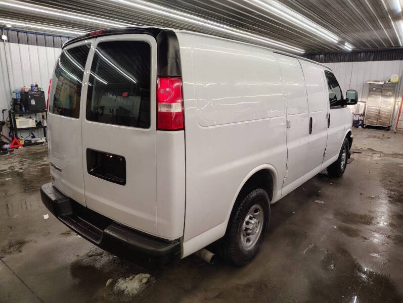 2019 Chevrolet Express 2500