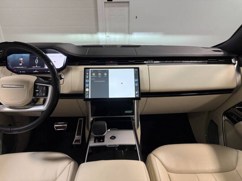 2025 Land Rover Range Rover
