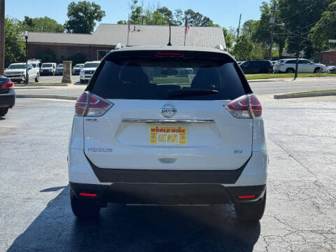 2016 Nissan Rogue SV
