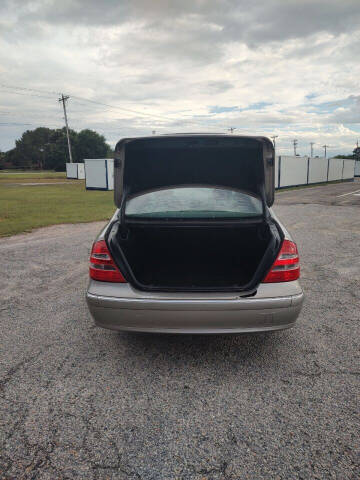 2005 Mercedes-Benz E-Class E 320