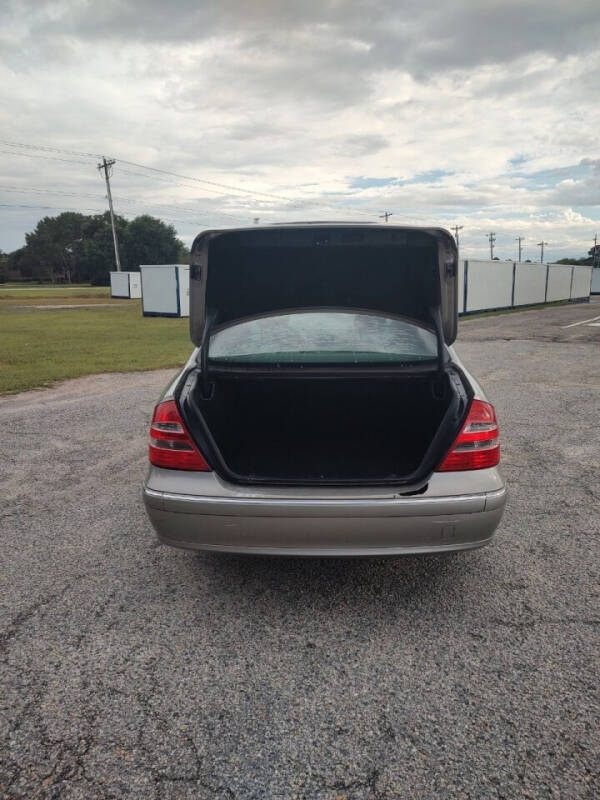 2005 Mercedes-Benz E-Class E 320