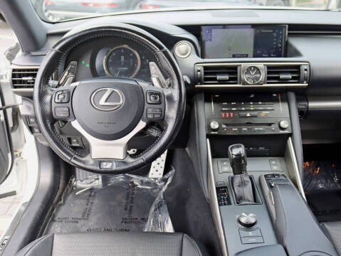 2017 Lexus IS 300