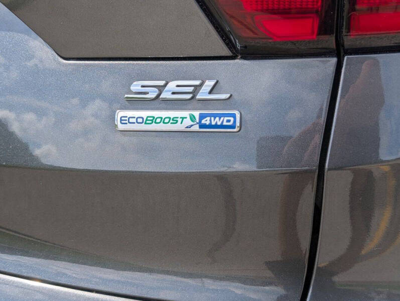 2019 Ford Escape SEL