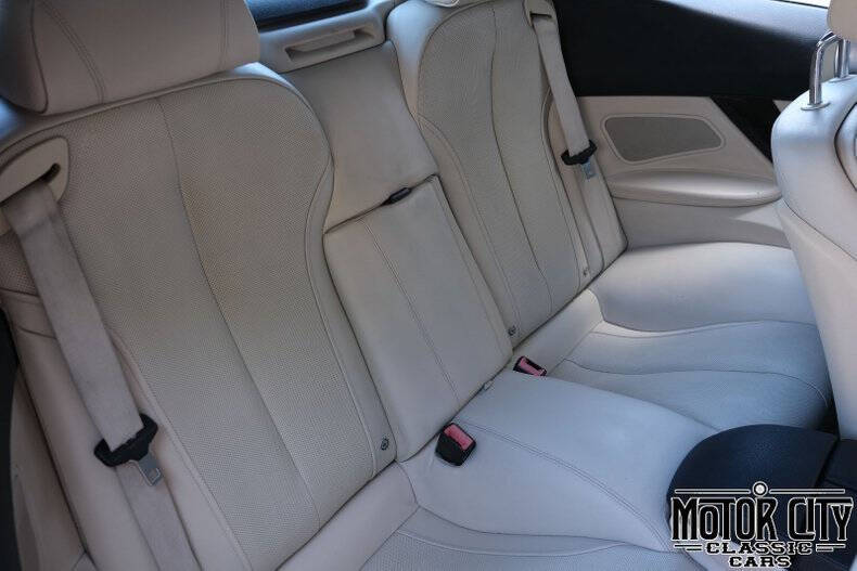 2012 BMW 6 Series 650i