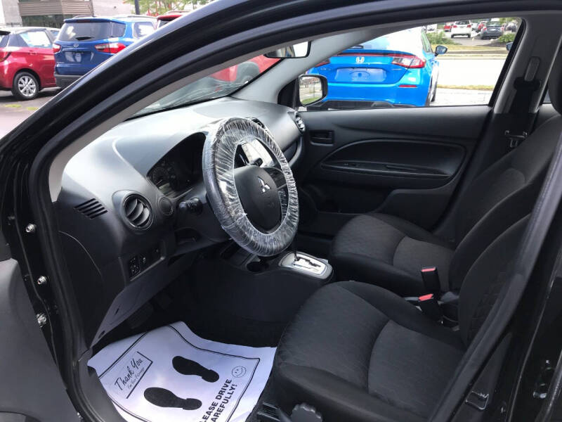2023 Mitsubishi Mirage ES