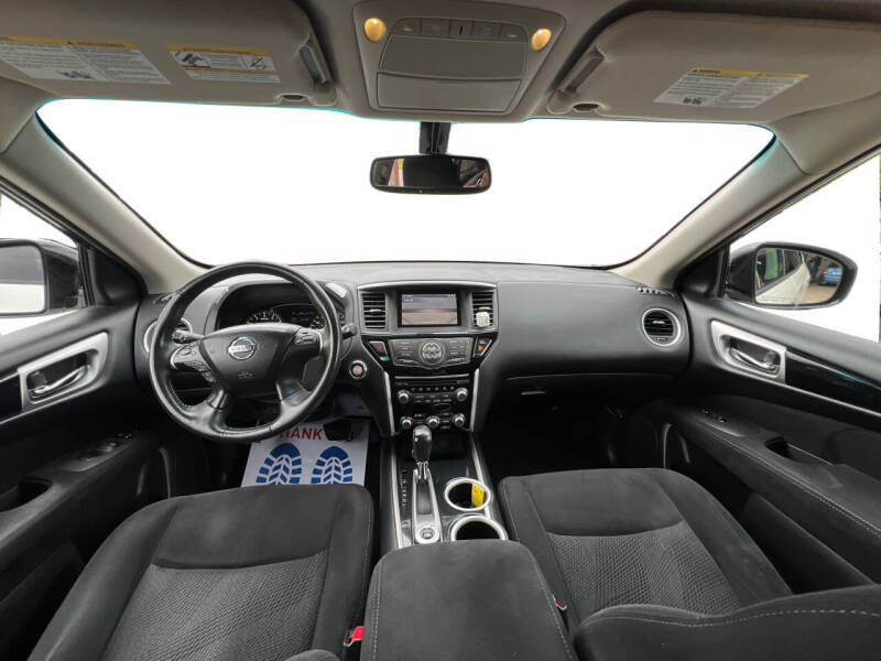 2015 Nissan Pathfinder