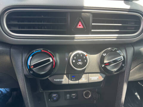 2020 Hyundai Kona SE