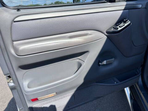 1995 Ford Bronco XLT