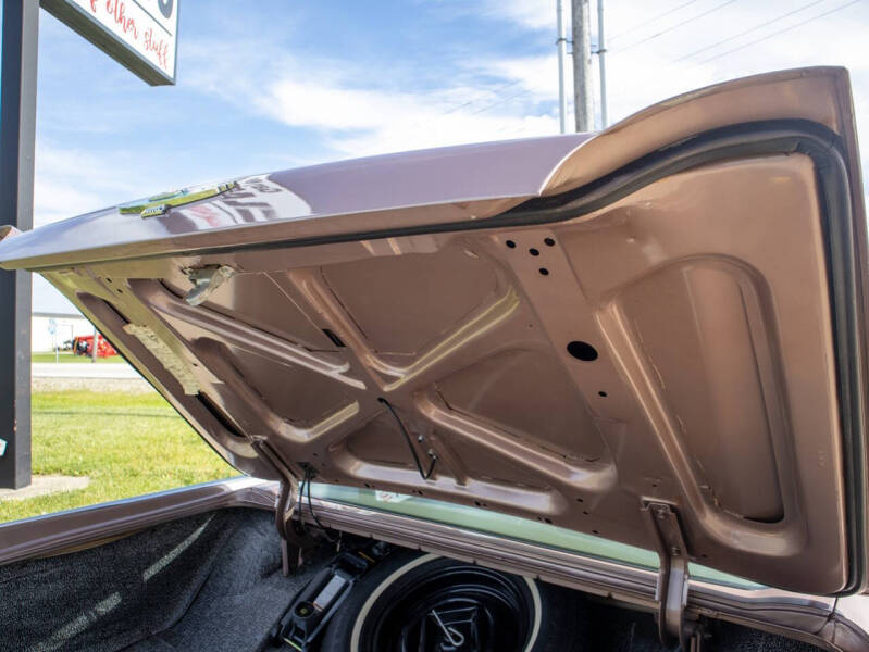 1963 Ford Thunderbird