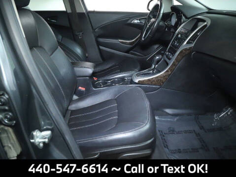 2012 Buick Verano Leather Group
