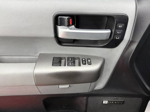 2017 Toyota Sequoia Limited