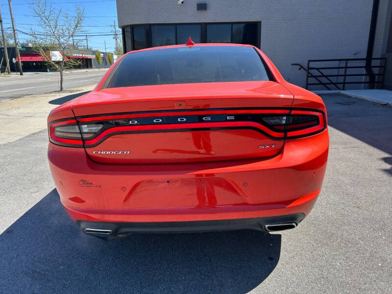 2018 Dodge Charger SXT