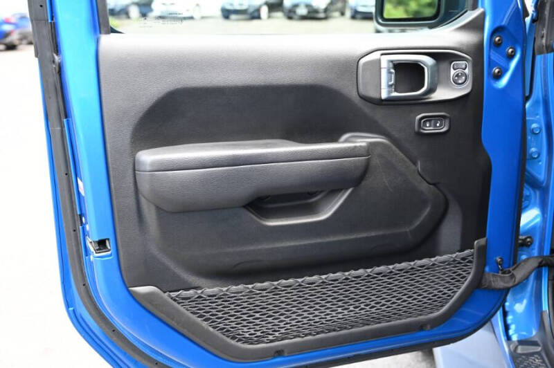 2022 Jeep Gladiator Altitude