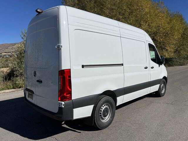 2025 Mercedes-Benz Sprinter 2500