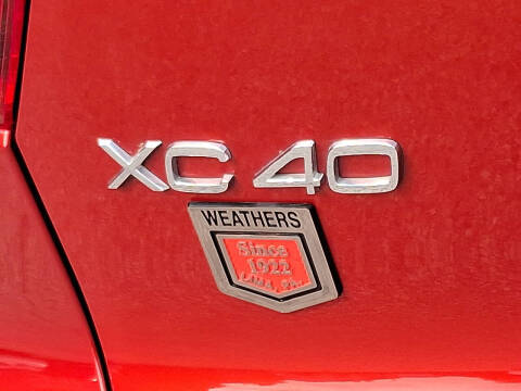 2019 Volvo XC40 T5 Momentum