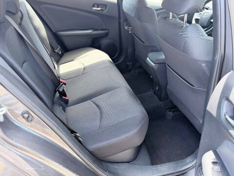 2016 Toyota Prius Two
