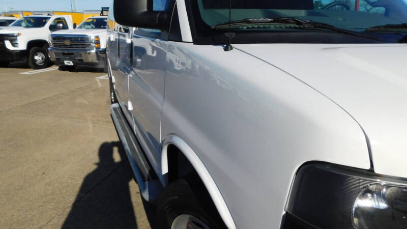 2024 GMC Savana 2500