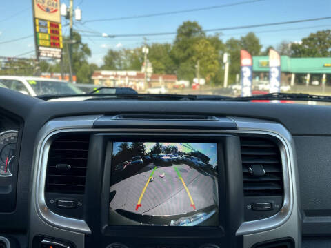 2017 RAM 1500 Big Horn