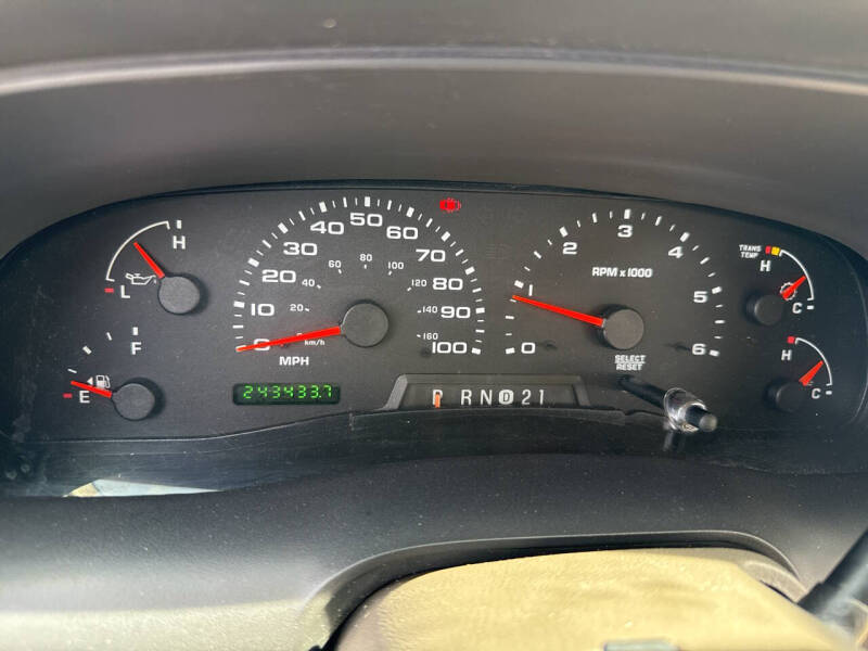 2005 Ford Excursion Limited
