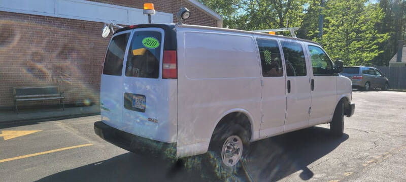 2010 GMC Savana 2500