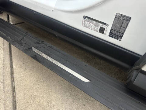 2023 Land Rover Range Rover Sport P360 SE