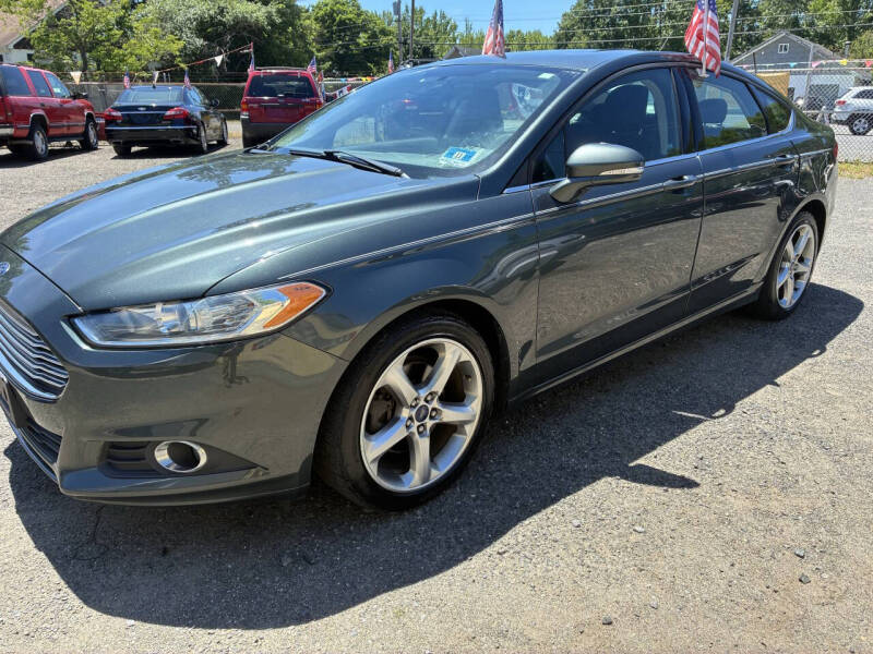 2015 Ford Fusion SE