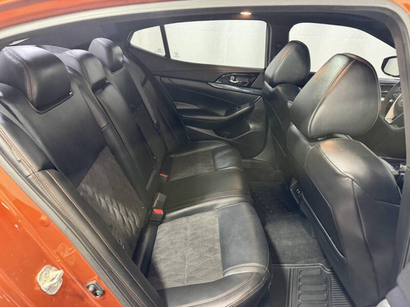 2021 Nissan Maxima 3.5 SR