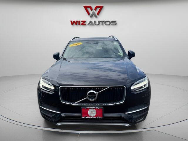 2016 Volvo XC90 T6 Momentum